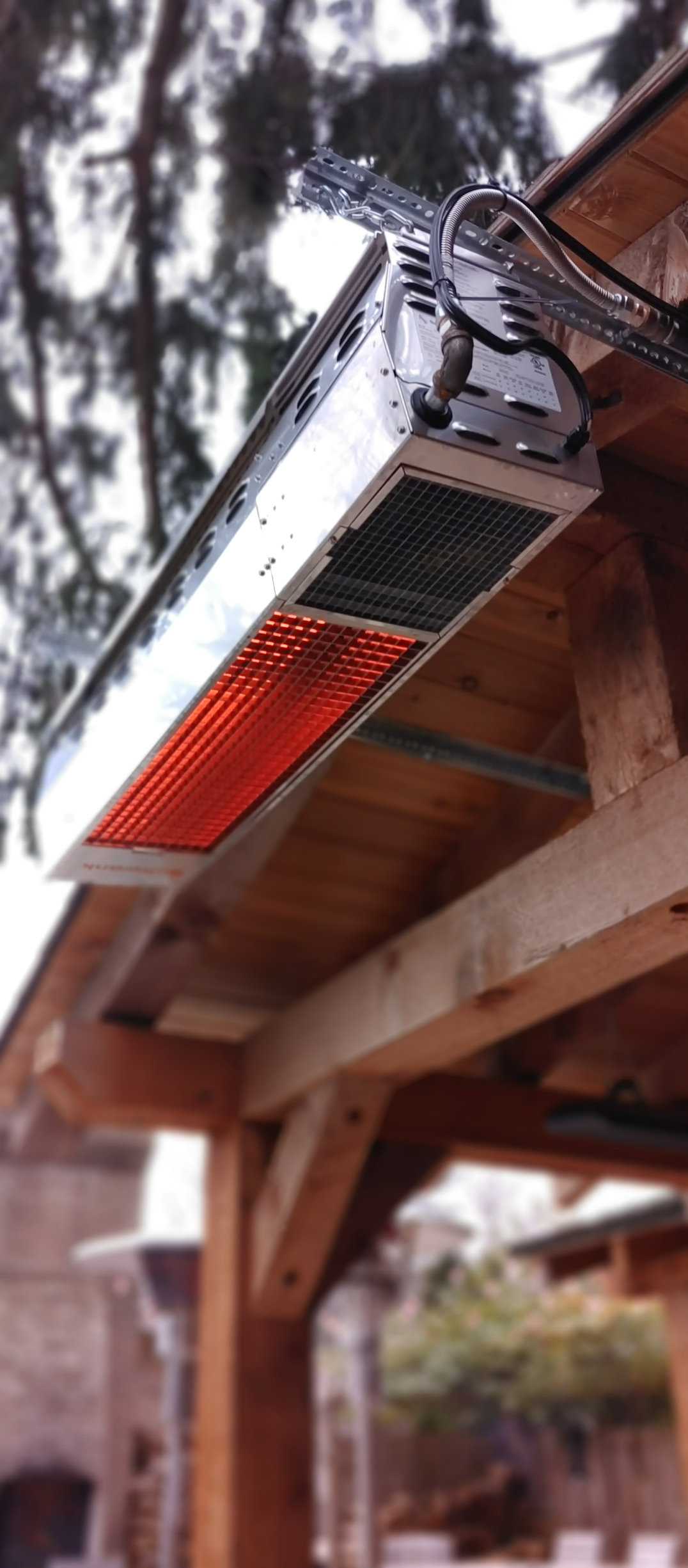 bistroSchwank 2135 - 44", 35,000 Btu Single Stage Overhead Outdoor Heater